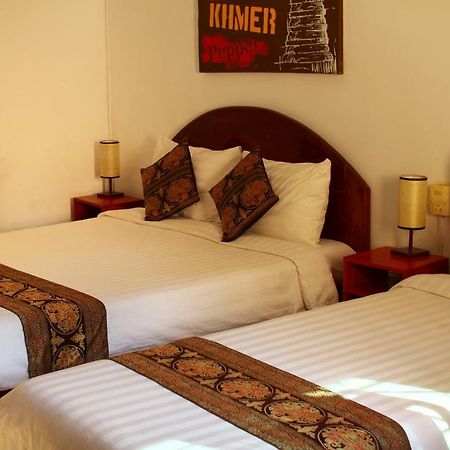 Kool Kampot Hotel Екстериор снимка