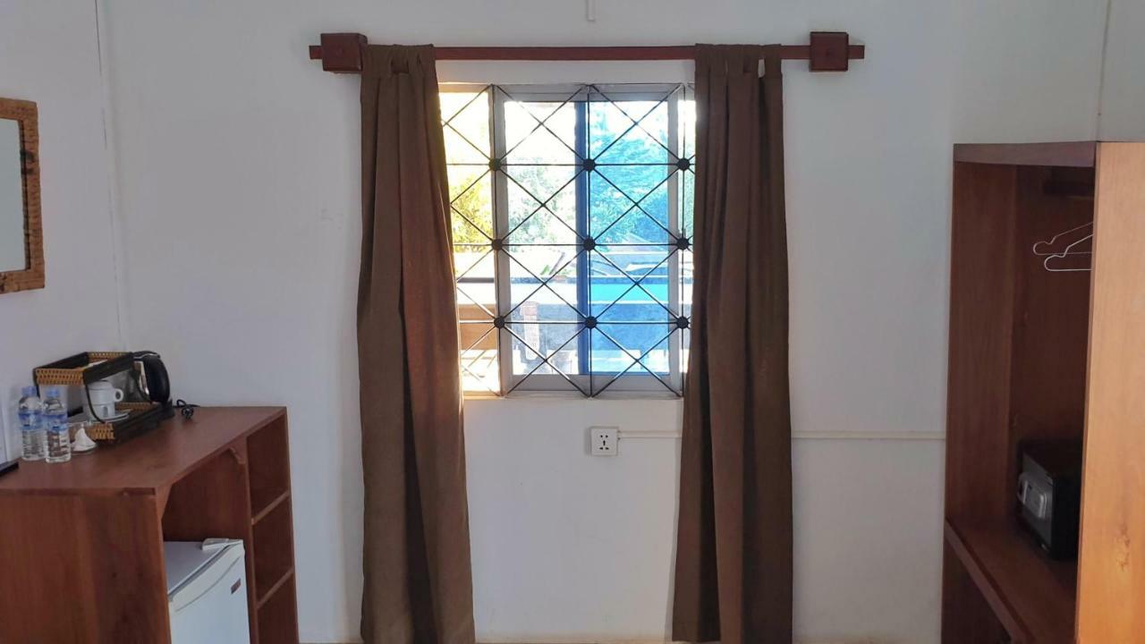 Kool Kampot Hotel Стая снимка