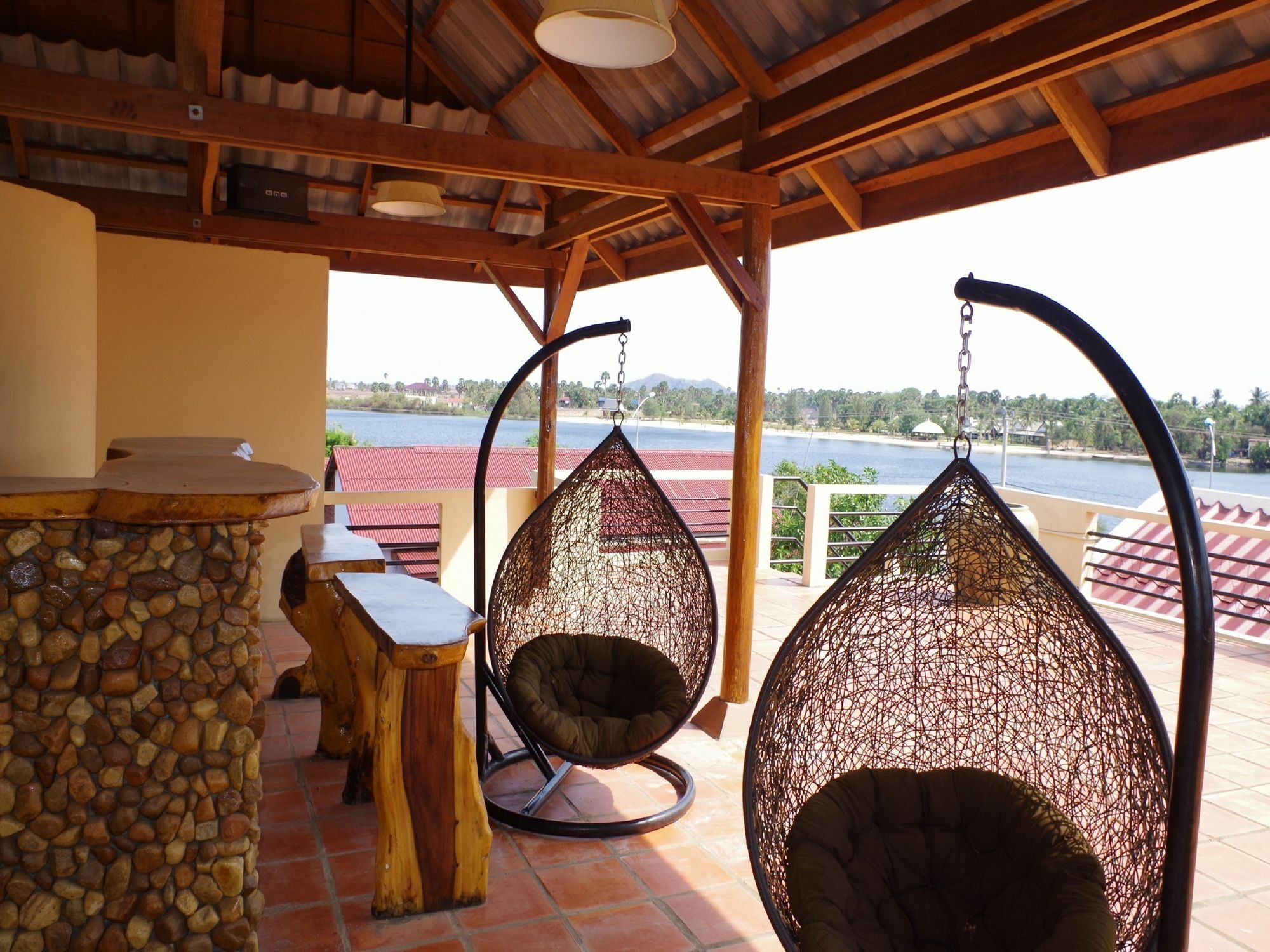 Kool Kampot Hotel Екстериор снимка
